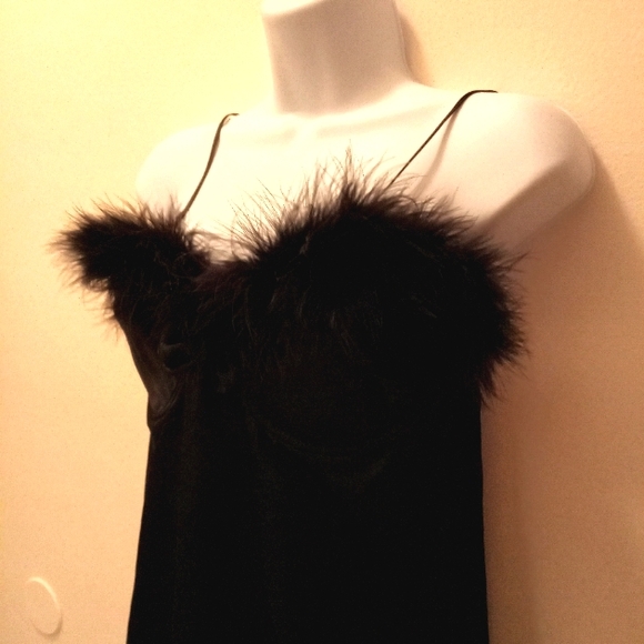 NWT🎁FREE GIFT INCLUDED 🎁 Feathers w/Buttons Sexy Satin Lingerie w/ Bra - Picture 2 of 15